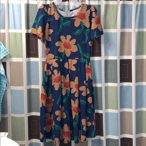 Women’s medium Lula Roe Dress